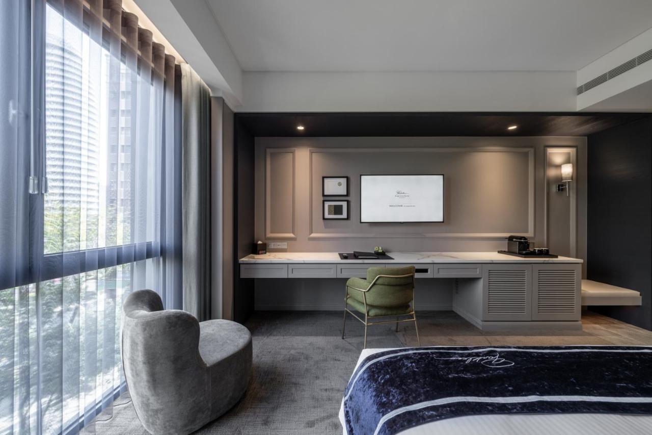 Park Lees Hotel Каосюн Екстериор снимка Deluxe Room