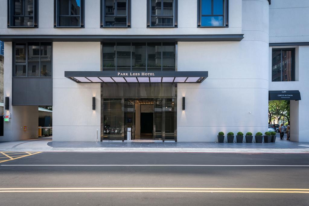 Park Lees Hotel Каосюн Екстериор снимка Park Life Hotel