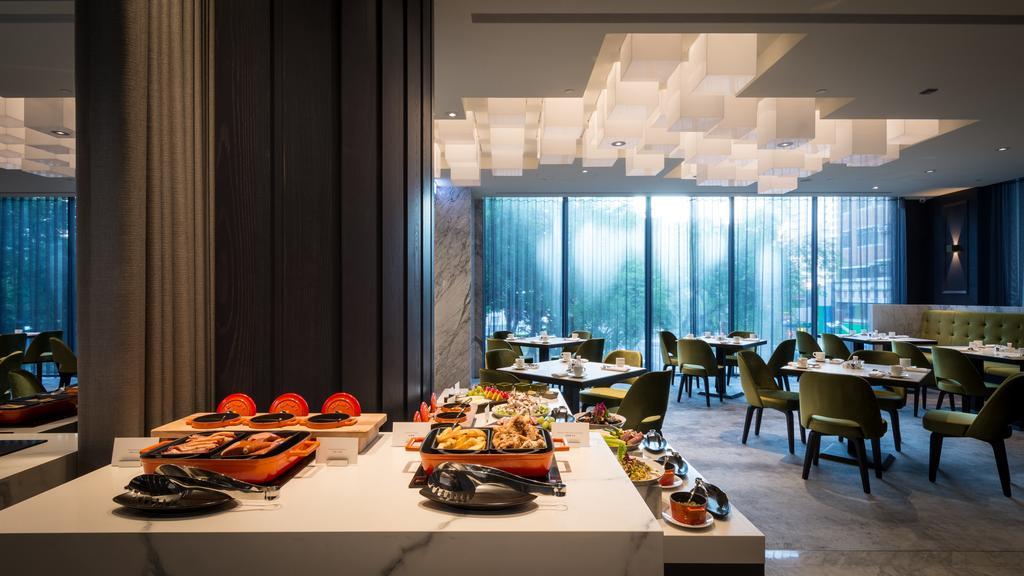 Park Lees Hotel Каосюн Екстериор снимка The restaurant